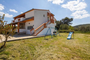 Apartments Den